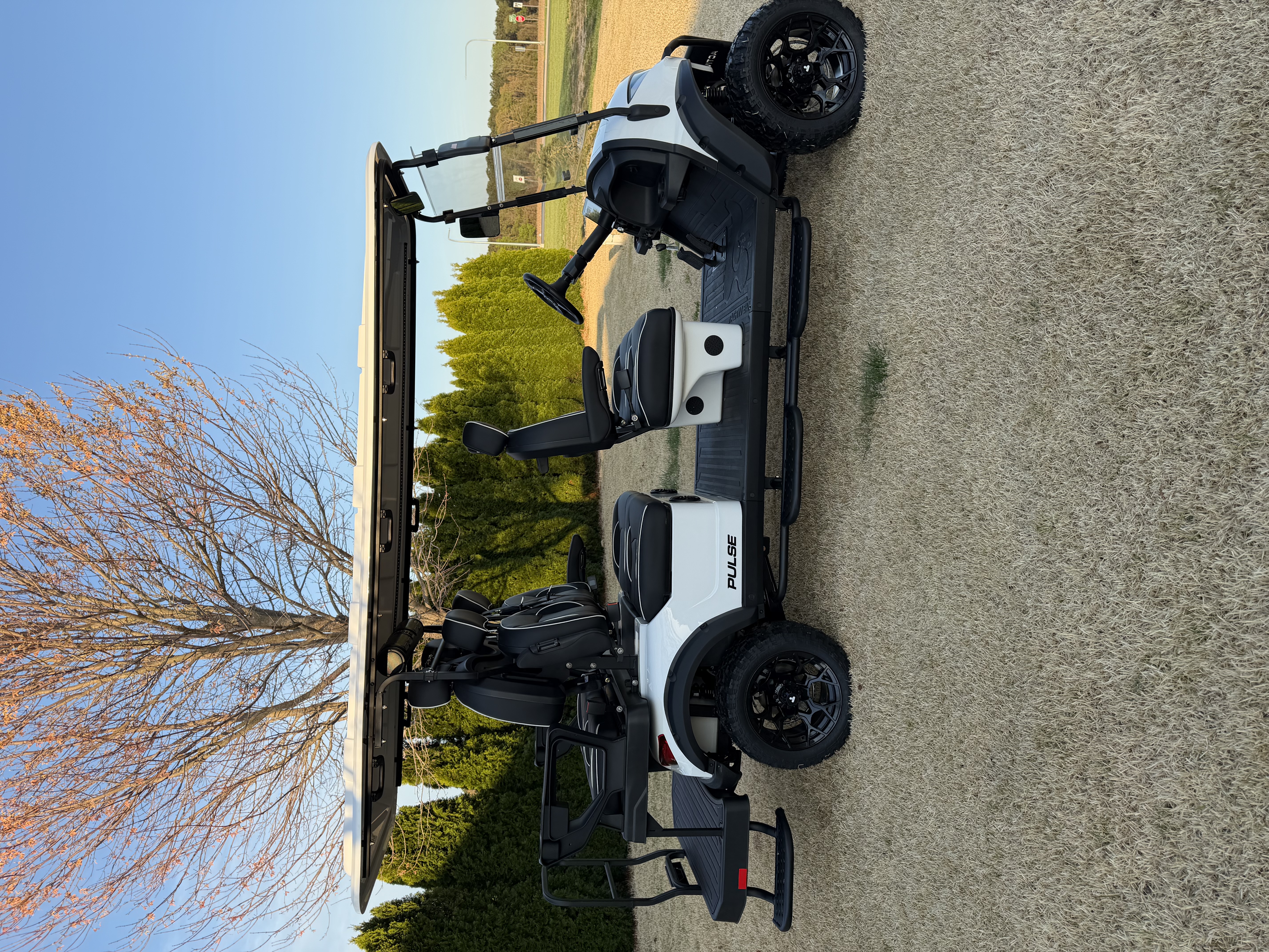 ActivEv Pulse 6 Lifted White