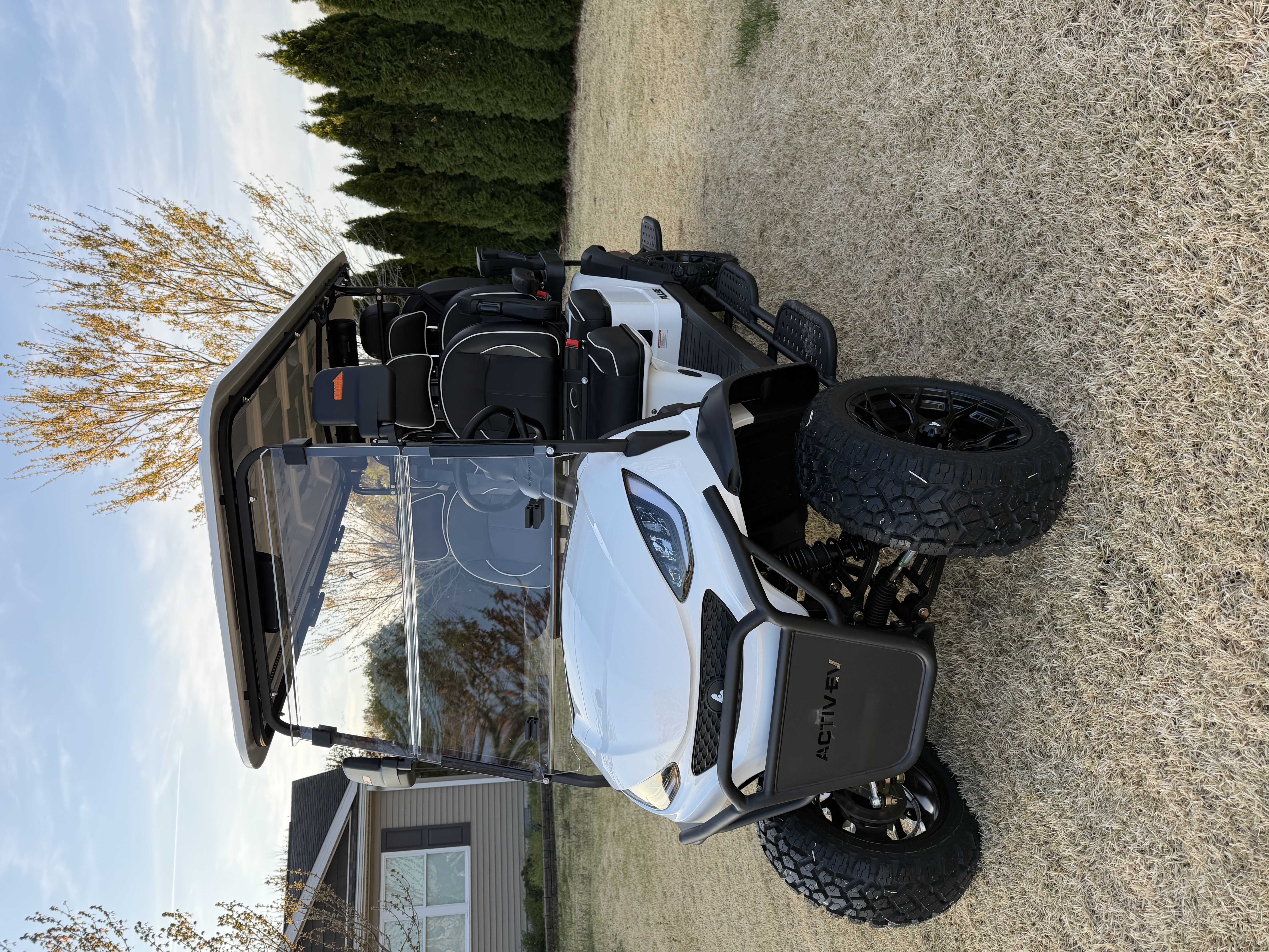 ActivEv Pulse 6 Lifted White