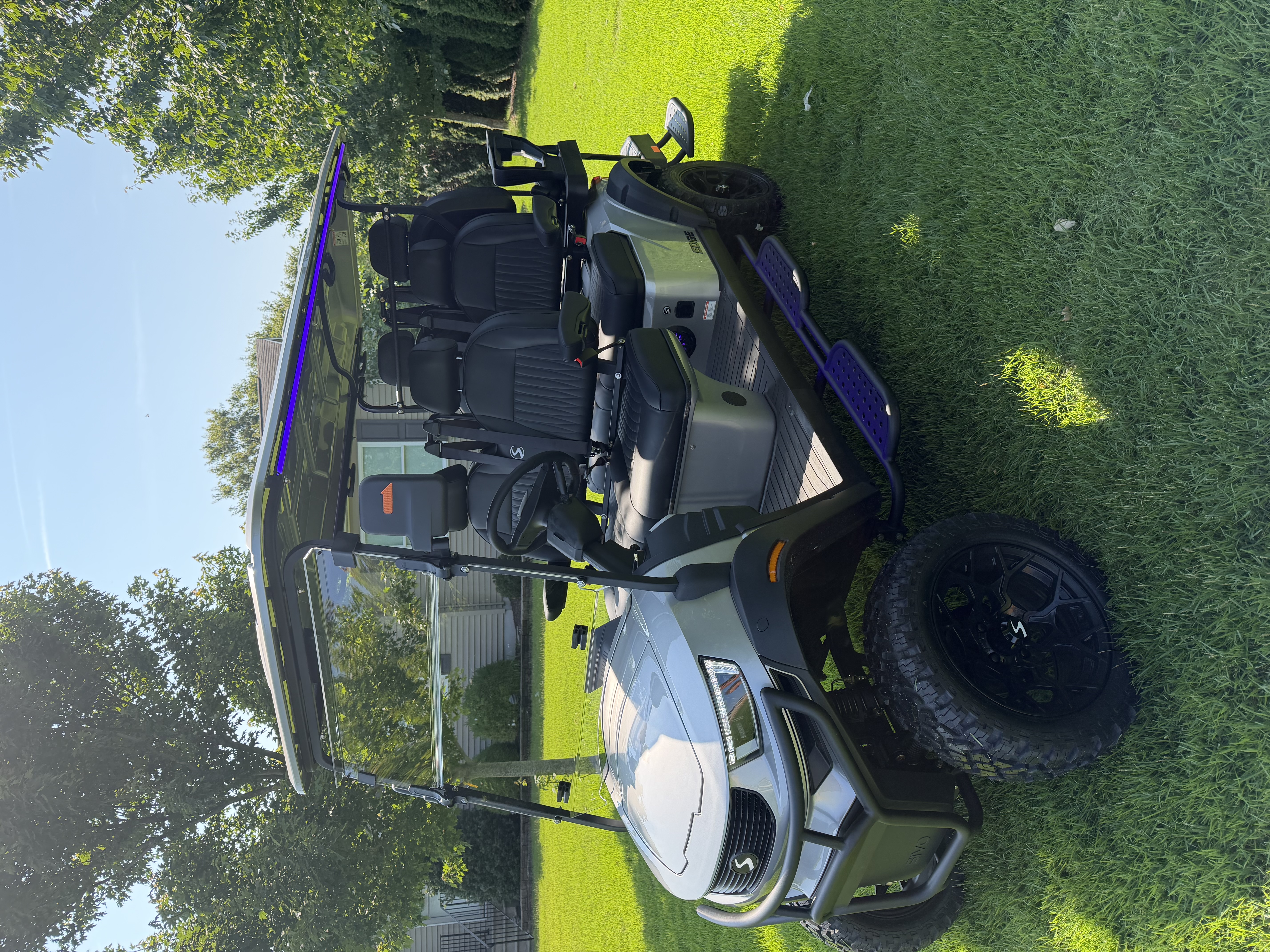 2026 Sivo Edge 6P Lifted Silver