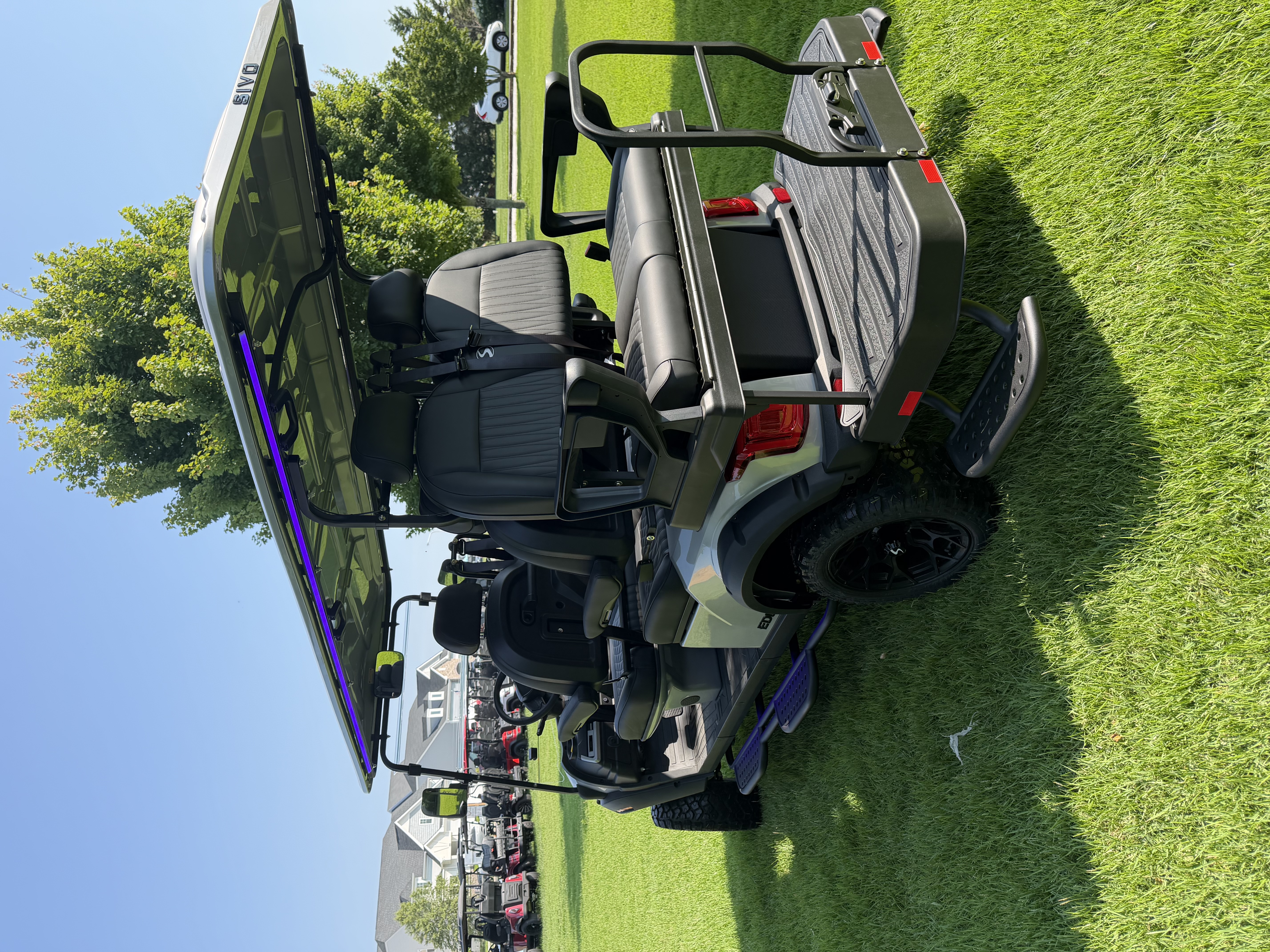2026 Sivo Edge 6P Lifted Silver
