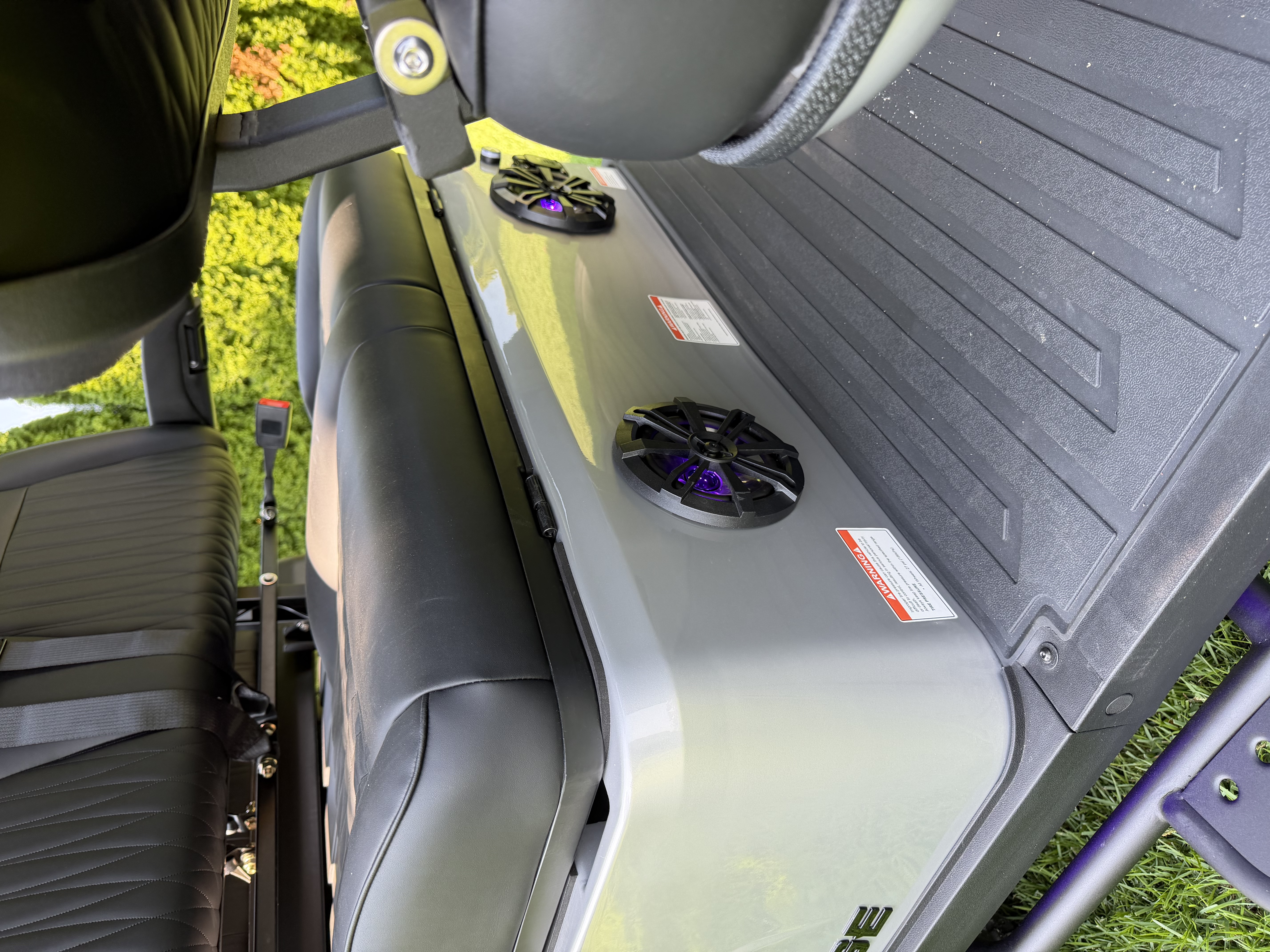 2026 Sivo Edge 6P Lifted Silver