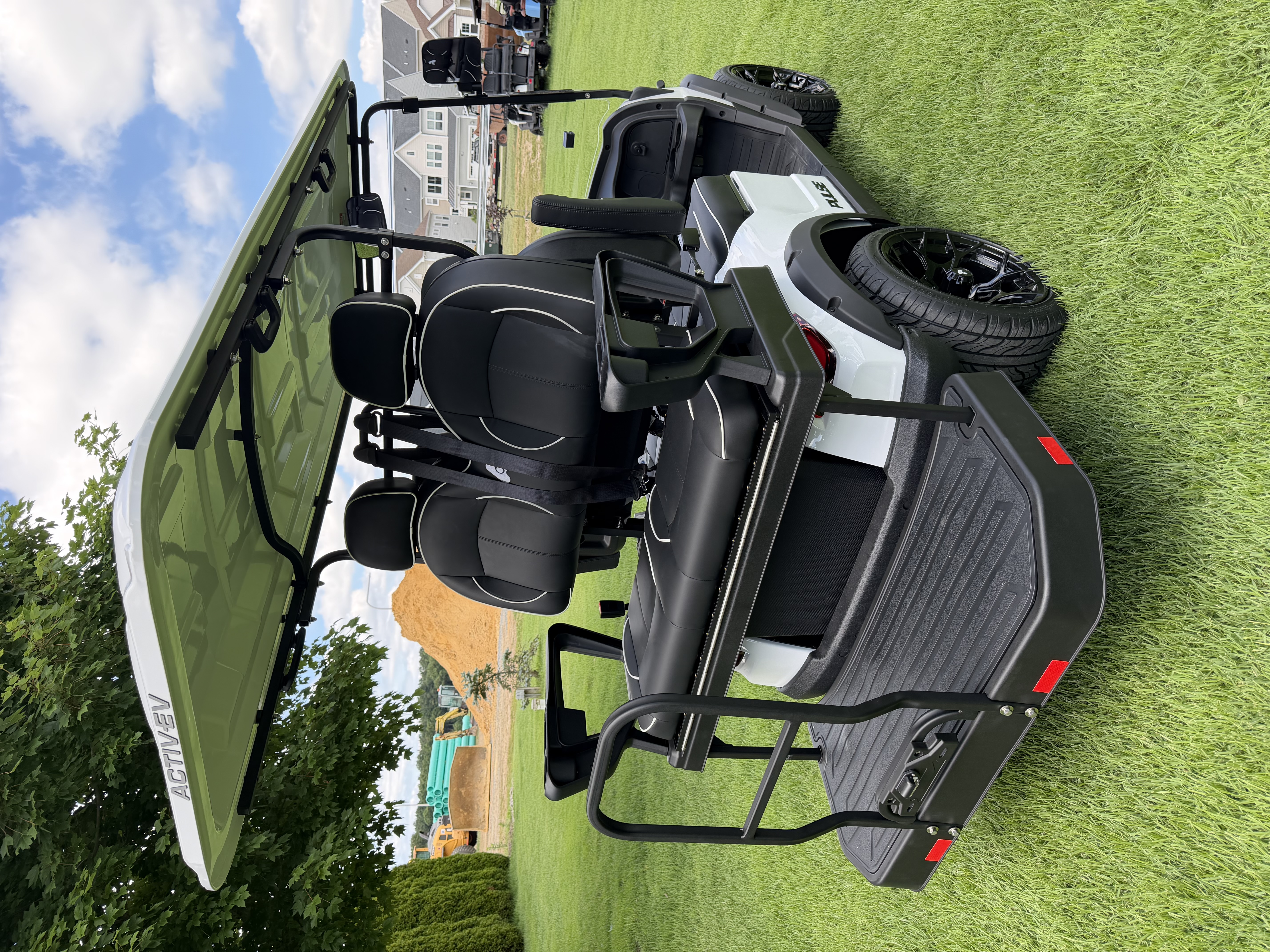 ActiveEv Pulse 4 White