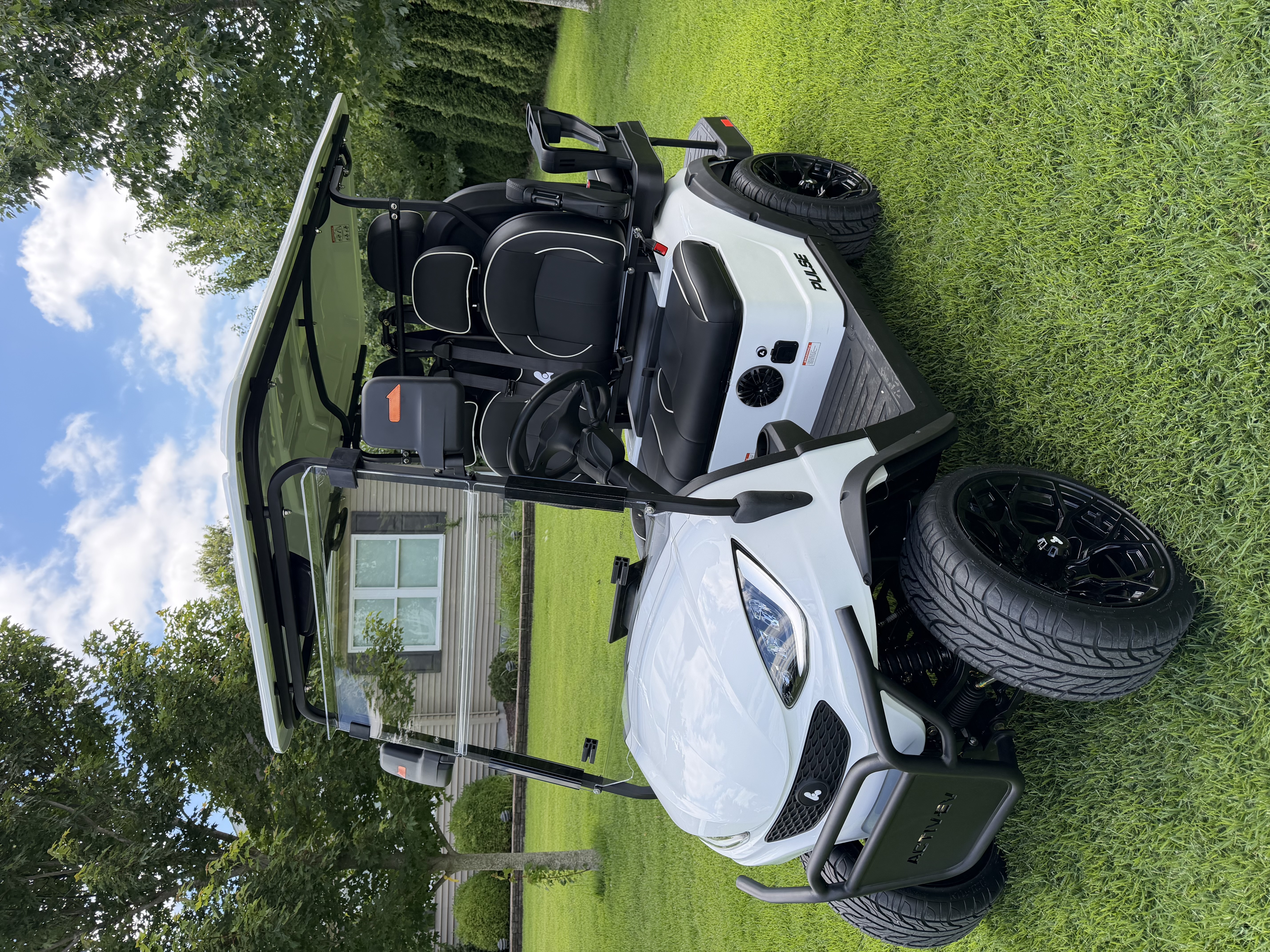 ActiveEv Pulse 4 White