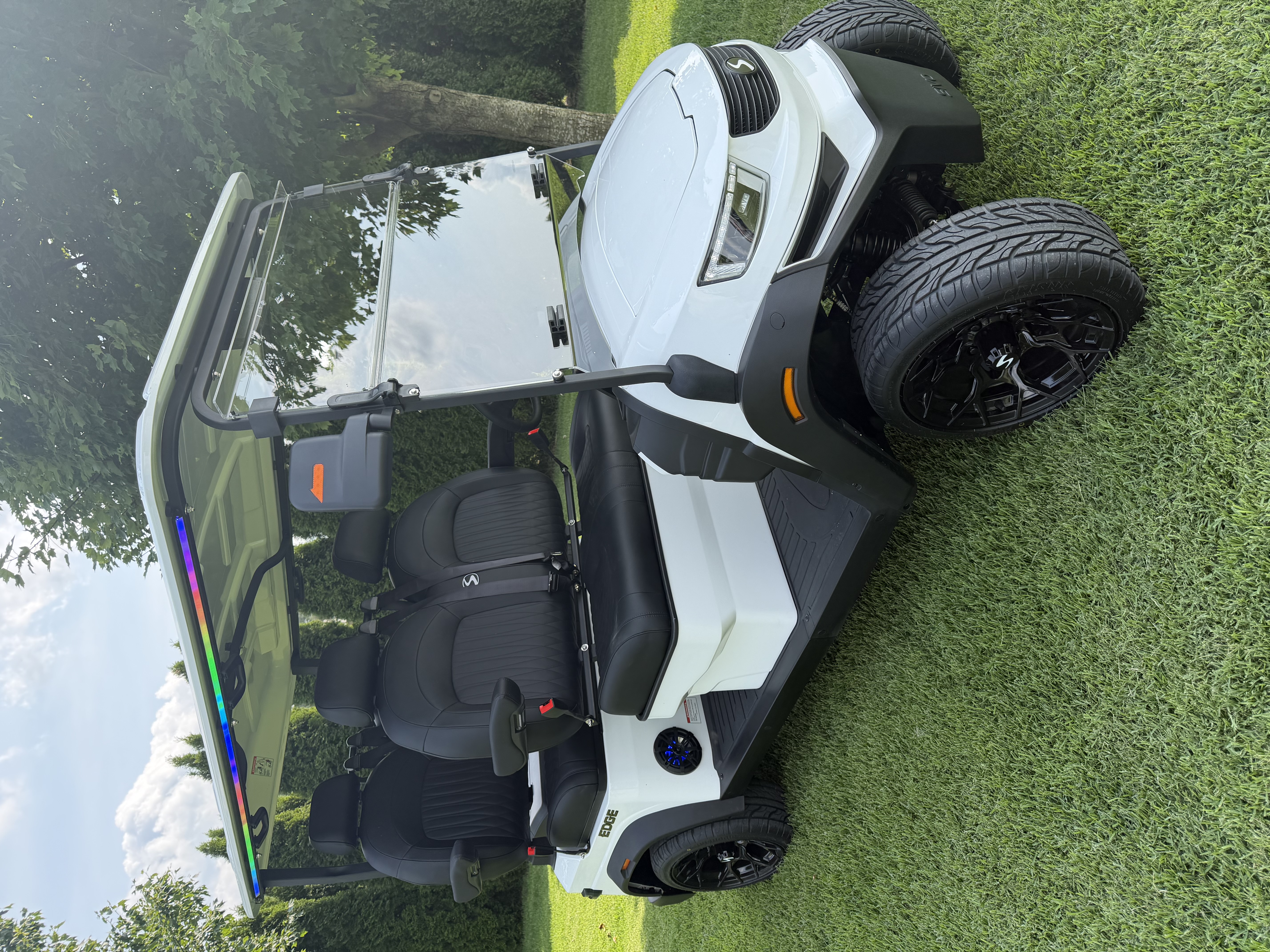 2027 Sivo Edge 4F White