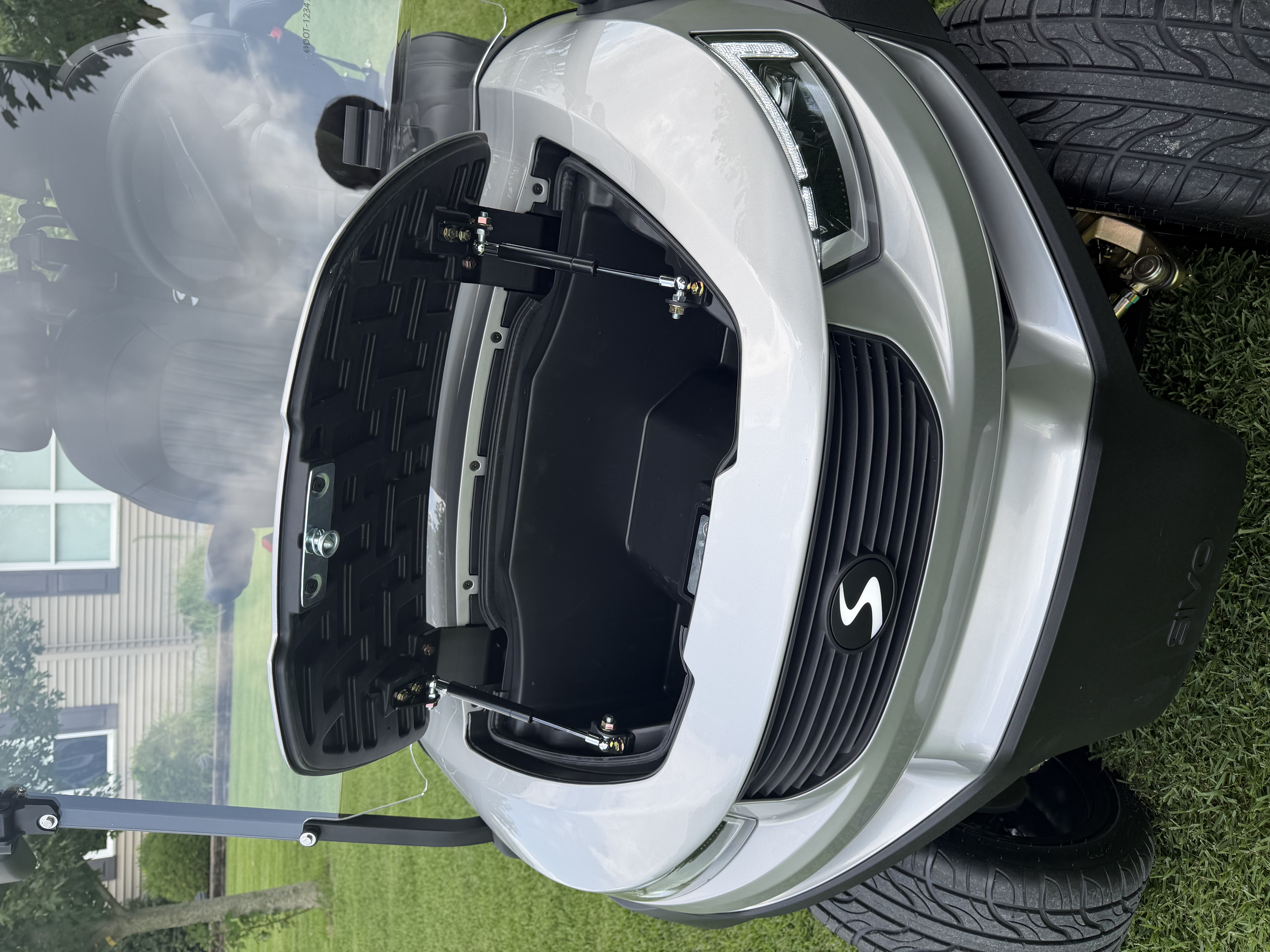 2027 Sivo Edge 4F White