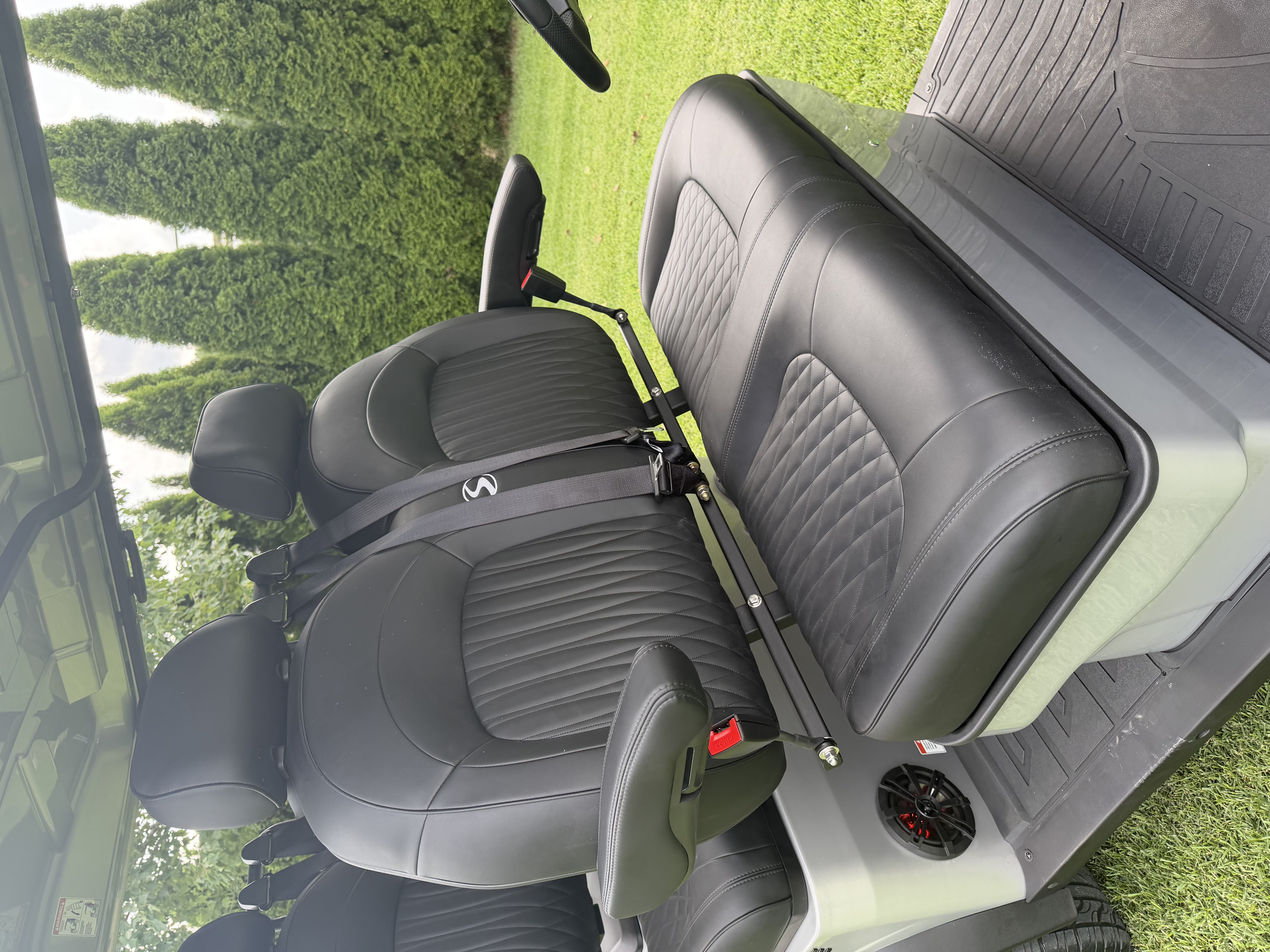2027 Sivo Edge 4F Silver