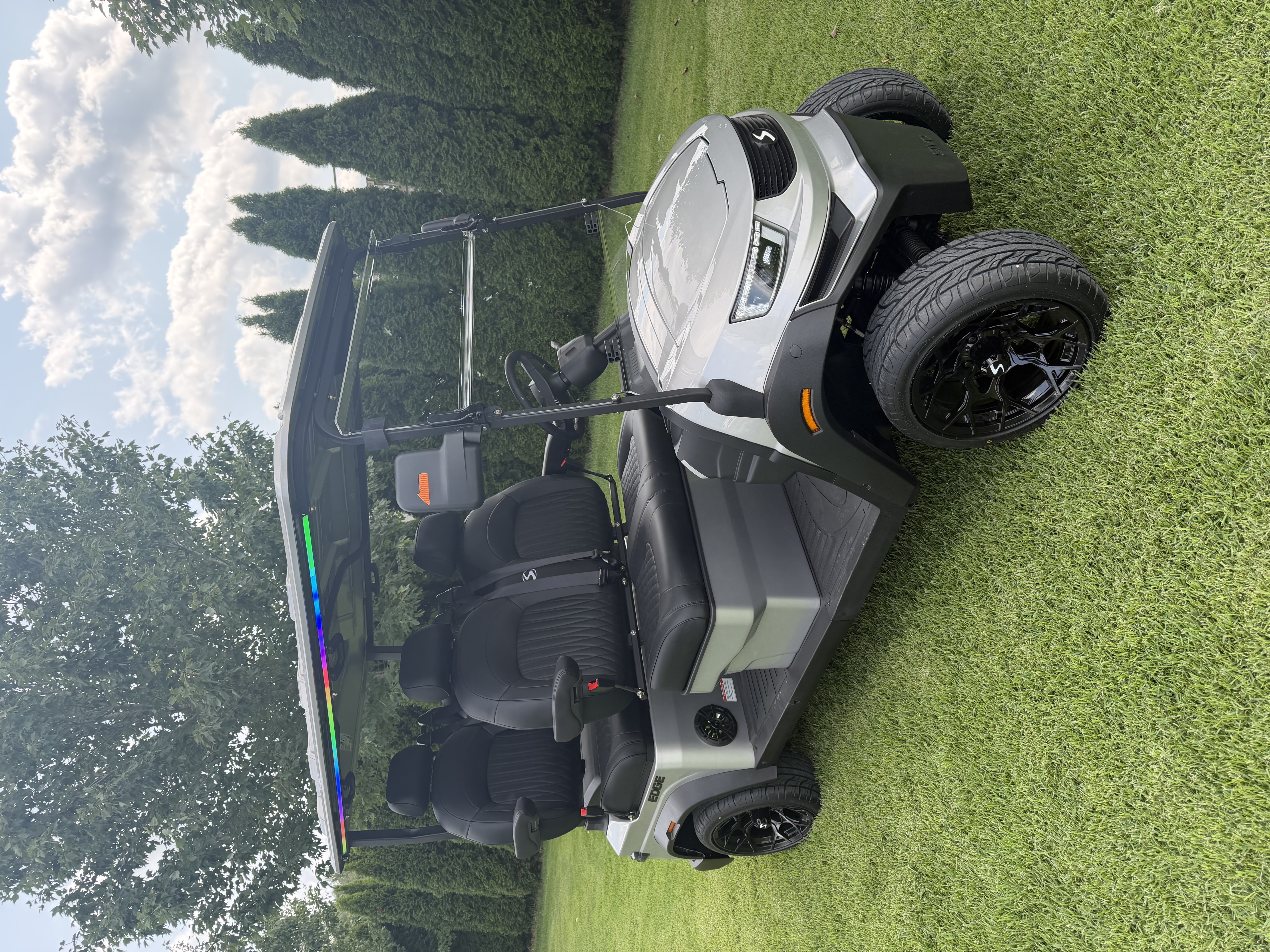 2027 Sivo Edge 4F Silver